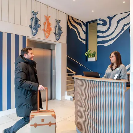 Ibis Styles Bordeaux Lac Bruges-2